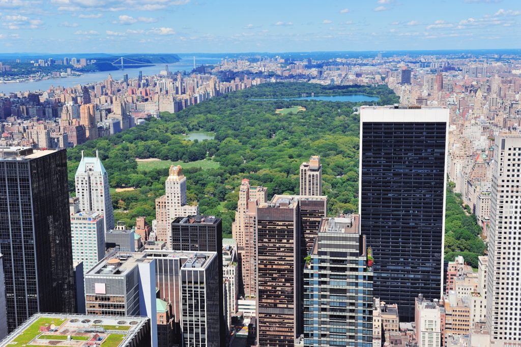 Blick über Manhattan mit dem Central Park, der Grünen Lunge New Yorks. Foto rabbit75_dep / Deposit